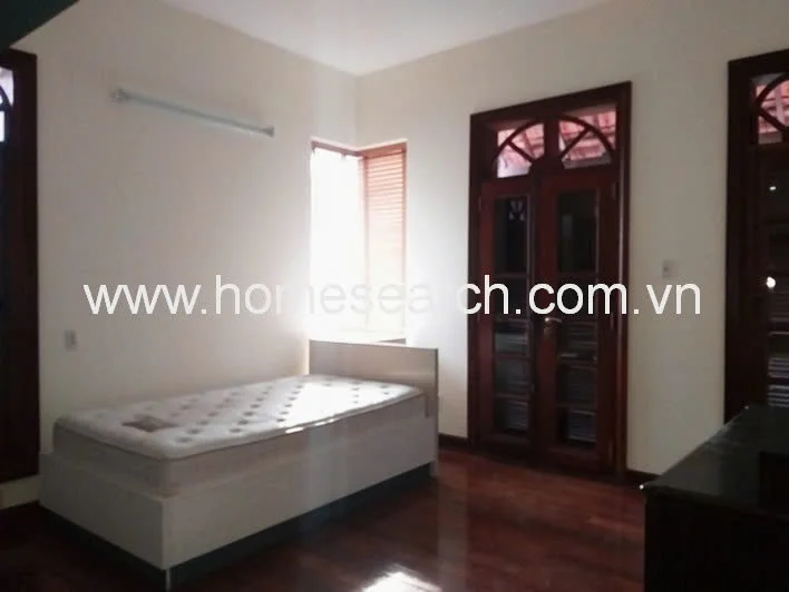 Villa for rent in Compound Thao Dien - An Khanh Ward - 15