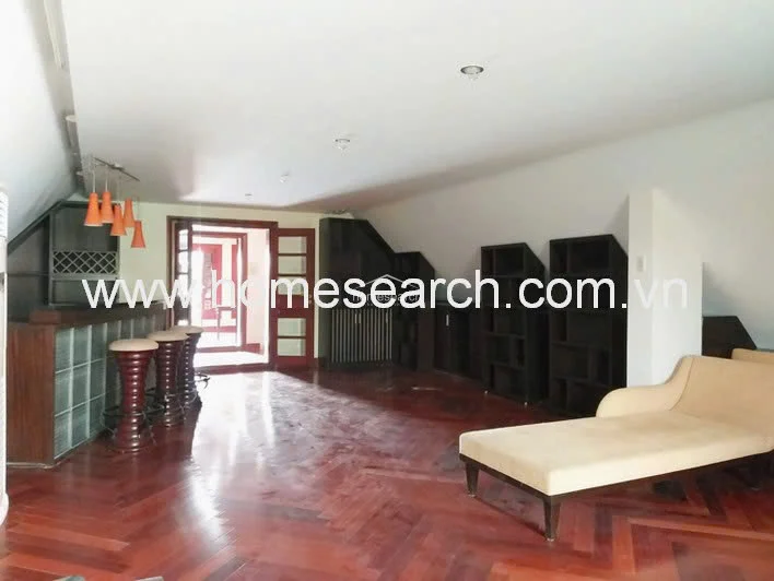 Villa for rent in Compound Thao Dien - An Khanh Ward - 17