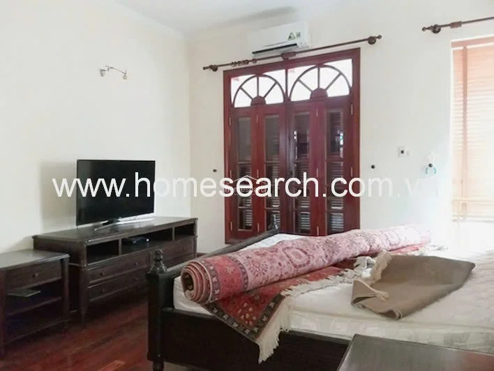 Villa for rent in Compound Thao Dien - An Khanh Ward - 18