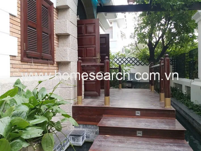 Villa for rent in Compound Thao Dien - An Khanh Ward - 6