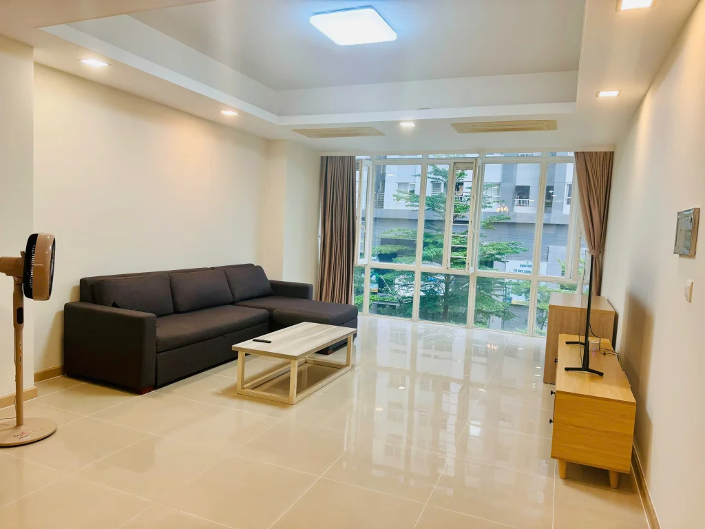 3 Bedroom apartment for rent in Imperia An Phu - 3