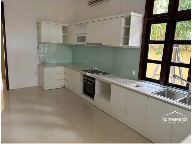 Villa for rent in compound Thao Dien - 9