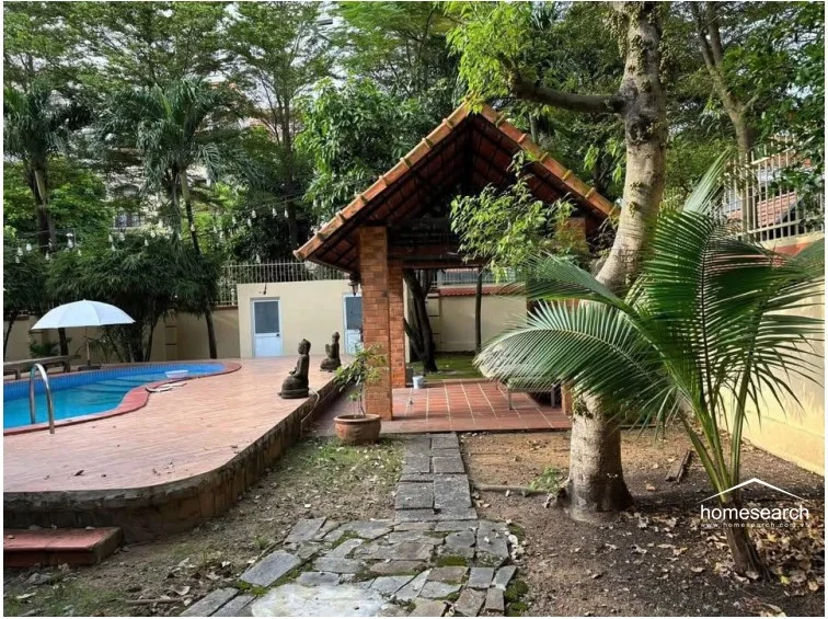Villa for rent in compound Thao Dien - 2