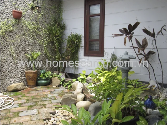Villa for rent in compound Thao Dien - 16