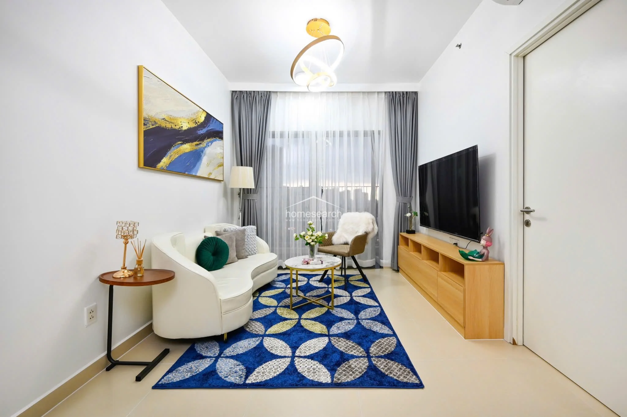 High-Floor 2-Bedroom Apartment in Masteri Thao Dien in An Khanh - Photo 1