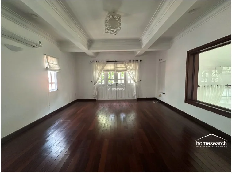 Villa for rent in compound Thao Dien - 26