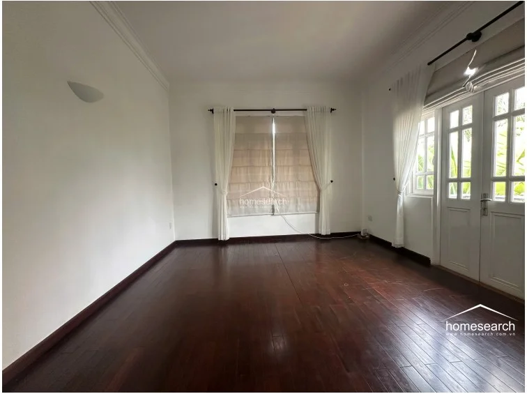 Villa for rent in compound Thao Dien - 28