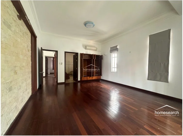 Villa for rent in compound Thao Dien - 18
