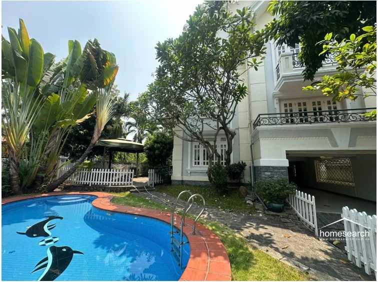 Villa for rent in compound Thao Dien - 5