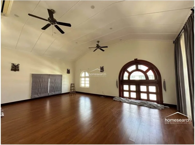 Villa for rent in compound Thao Dien - Dist.2 - 18