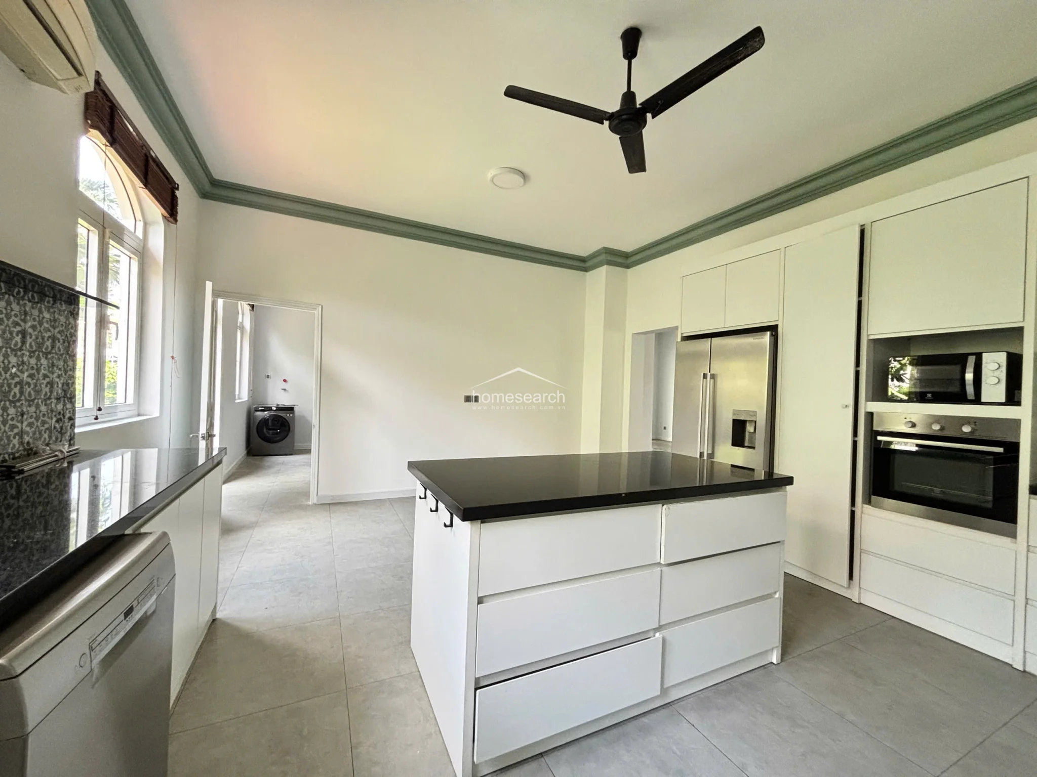 Private Pool 4-Bedroom Villa in Phu Nhuan Compound, Thao Dien in An Khanh - Photo 24