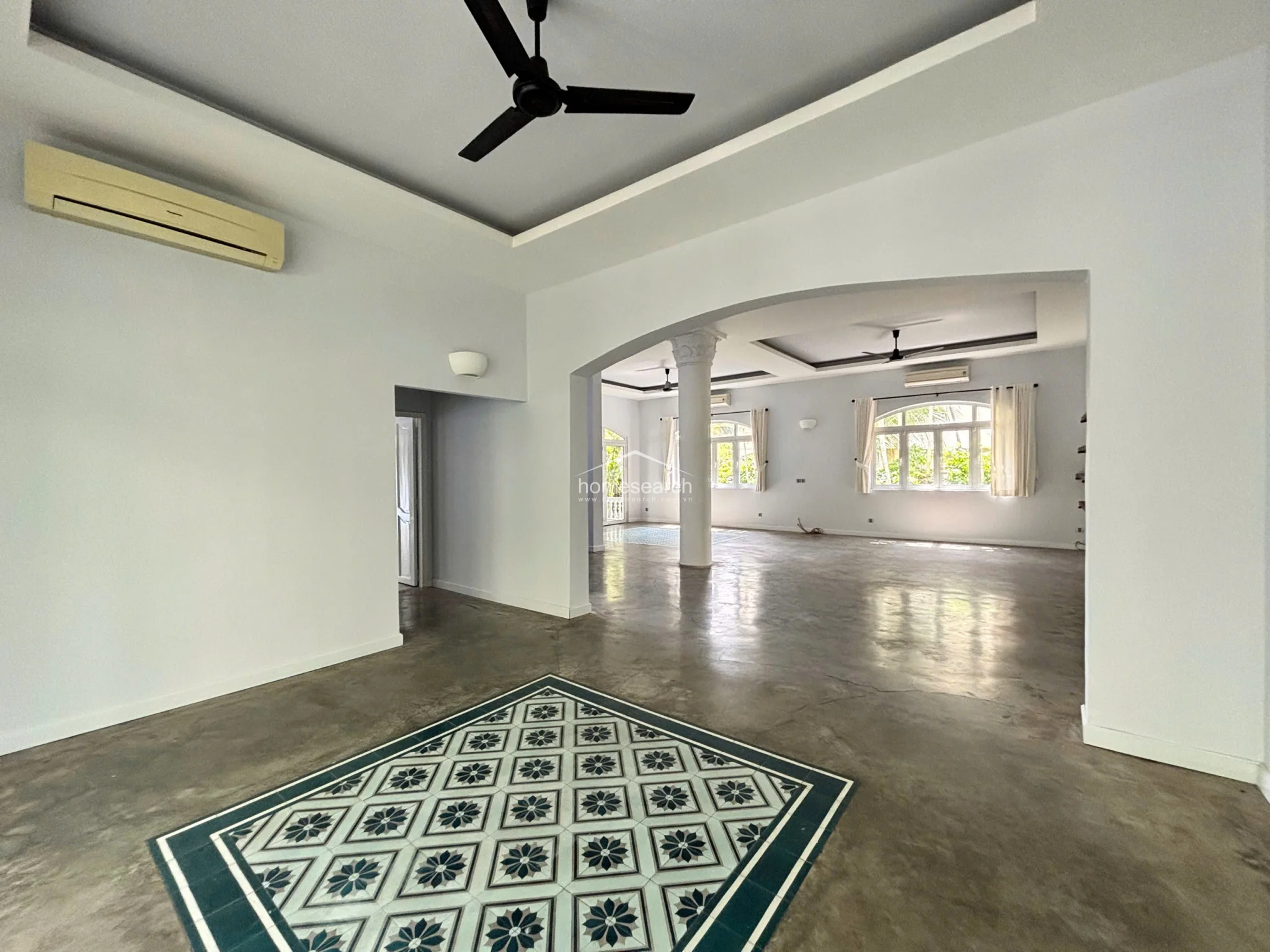 Private Pool 4-Bedroom Villa in Phu Nhuan Compound, Thao Dien in An Khanh - Photo 16