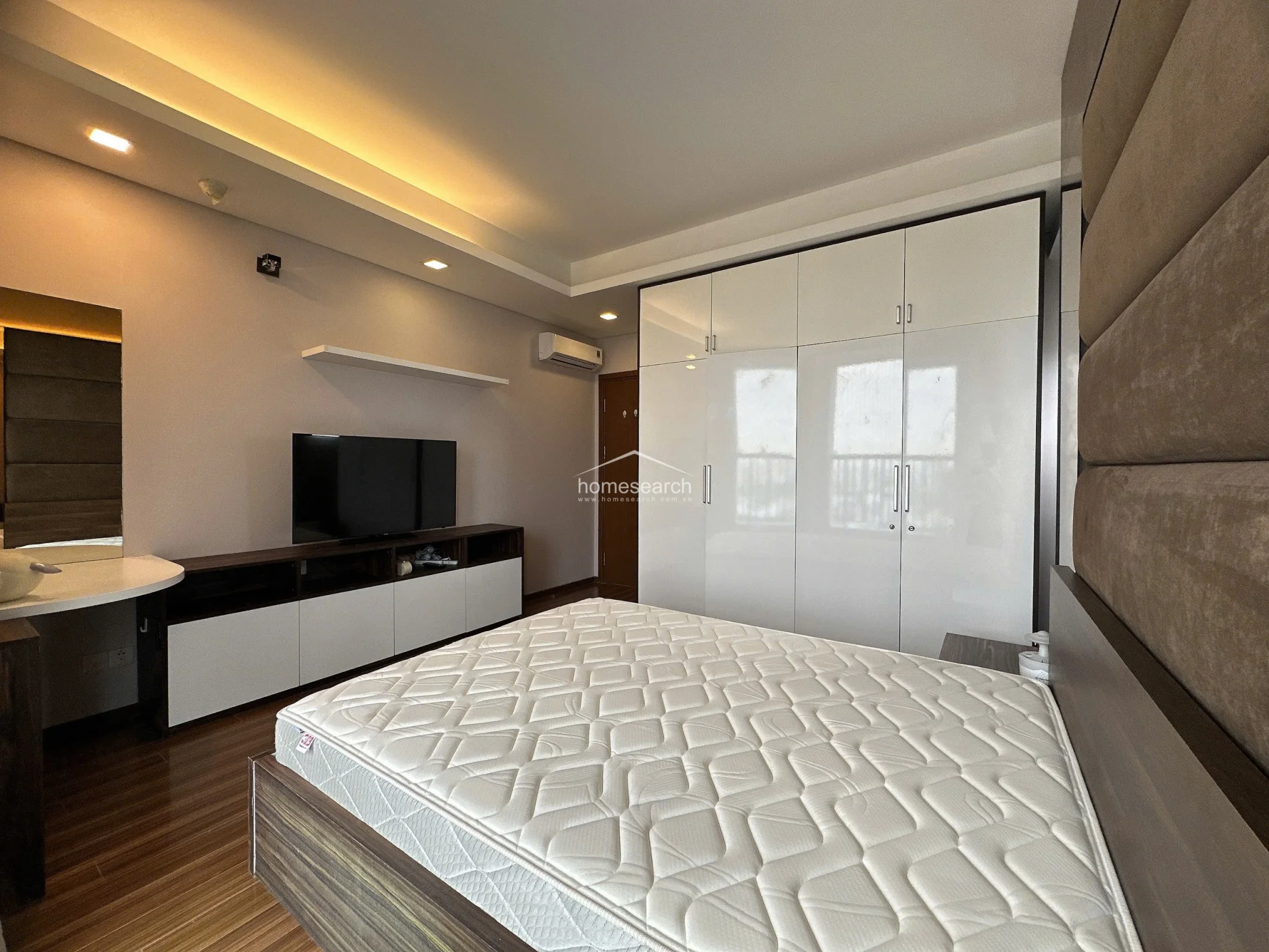 3 Bedroom Furnished Apartment in Thao Dien Pearl for rent - 21