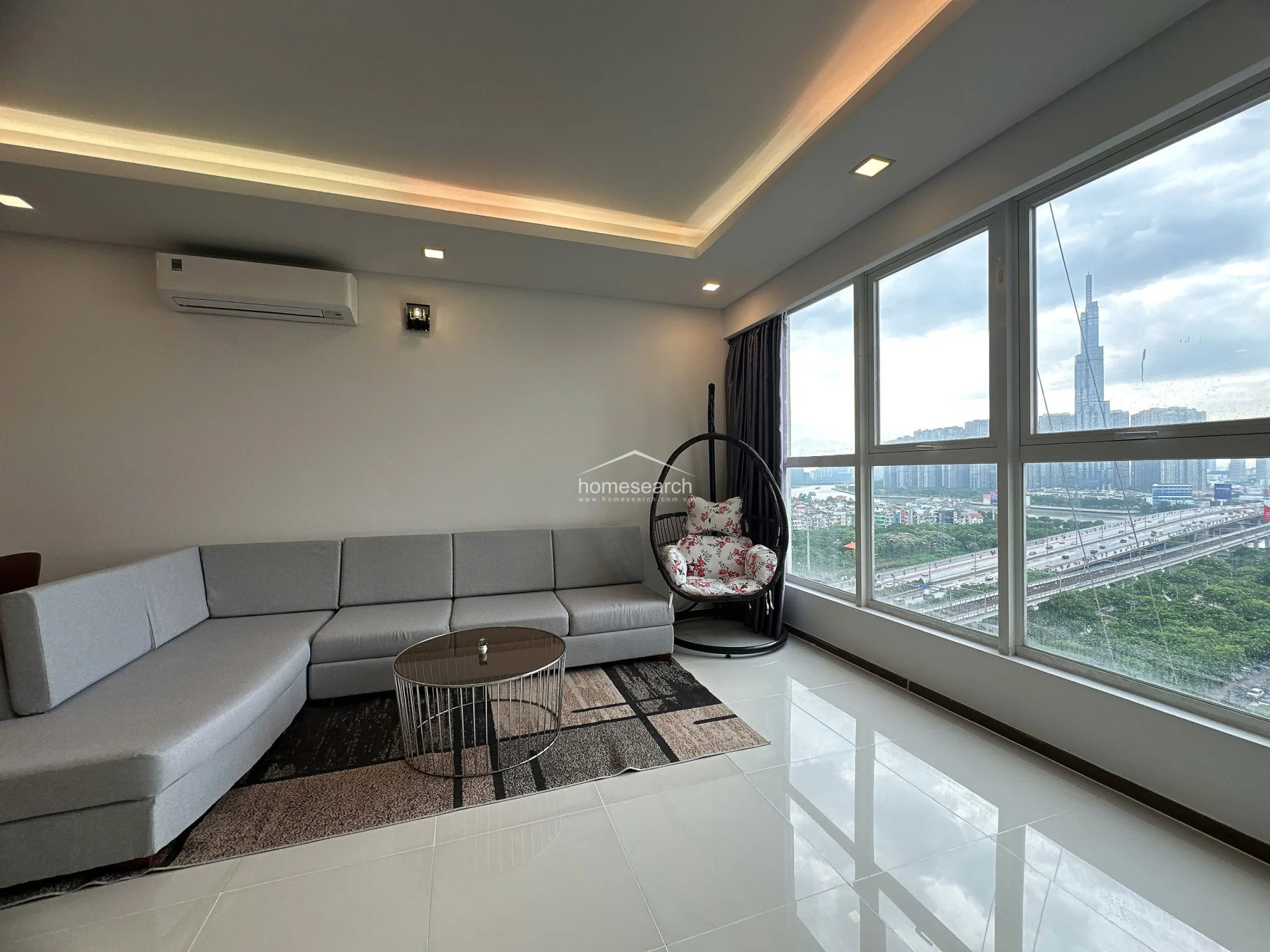3 Bedroom Furnished Apartment in Thao Dien Pearl For Rent - 3