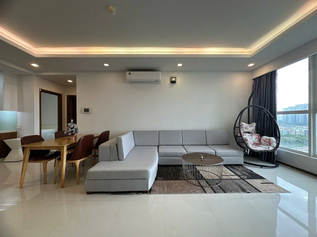 3 Bedroom Furnished Apartment in Thao Dien Pearl For Rent - 2