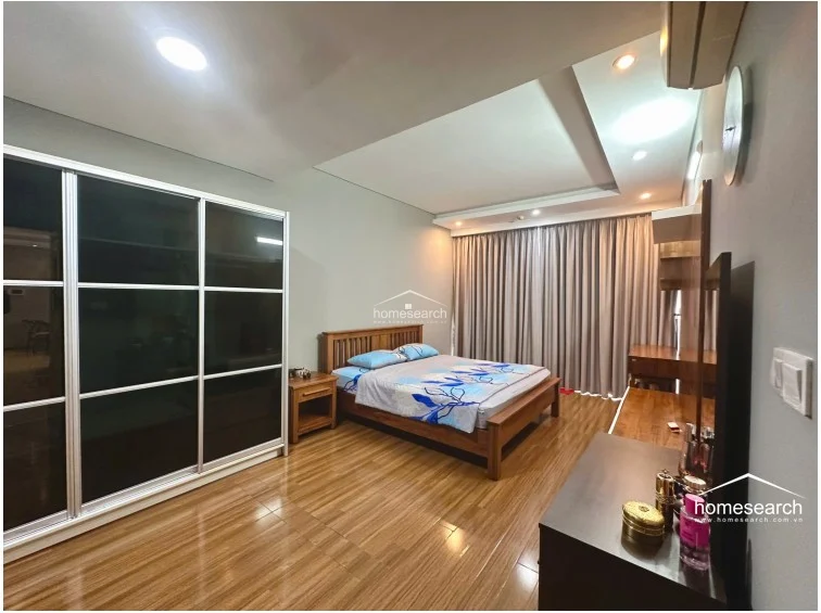 Luxurious 2-Bed, 2-Bath Apartment at Thao Dien Pearl - 19