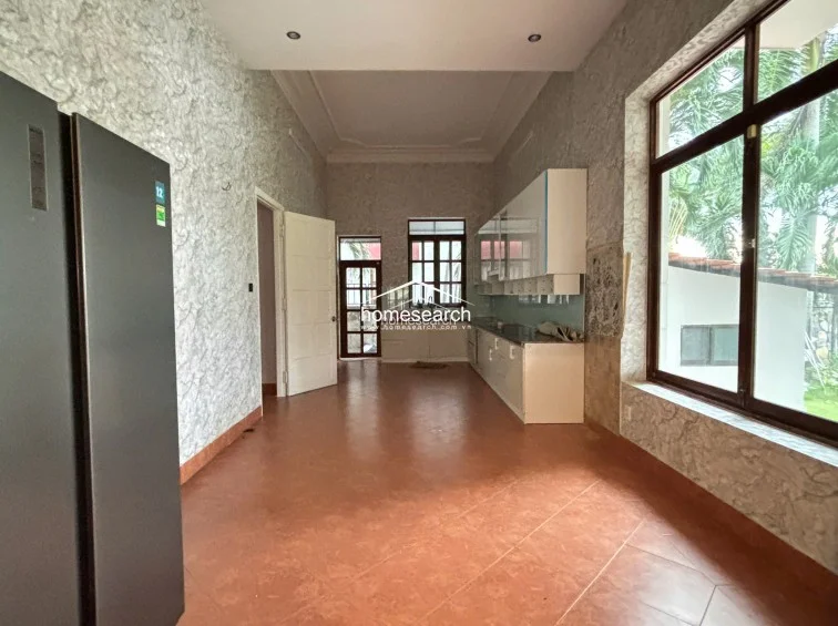 VILLA FOR RENT IN COMPOUND - THAO DIEN - 13