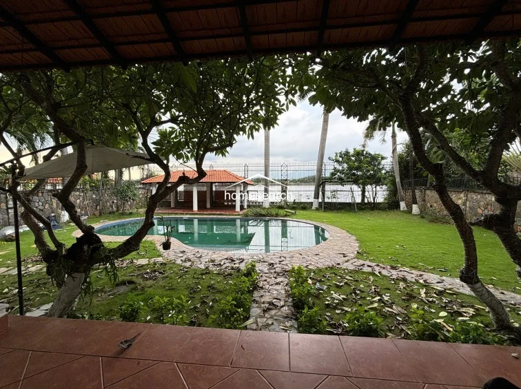 VILLA FOR RENT IN COMPOUND - THAO DIEN - 2
