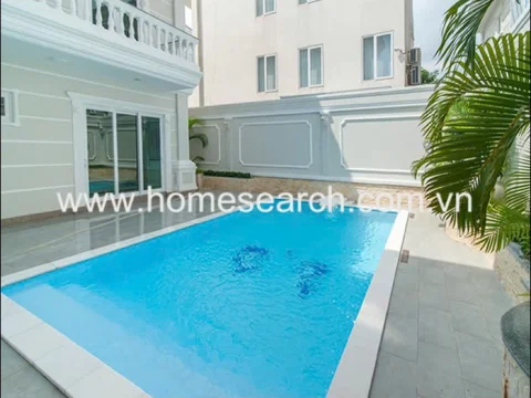 Villa for rent in compound Thao Dien 