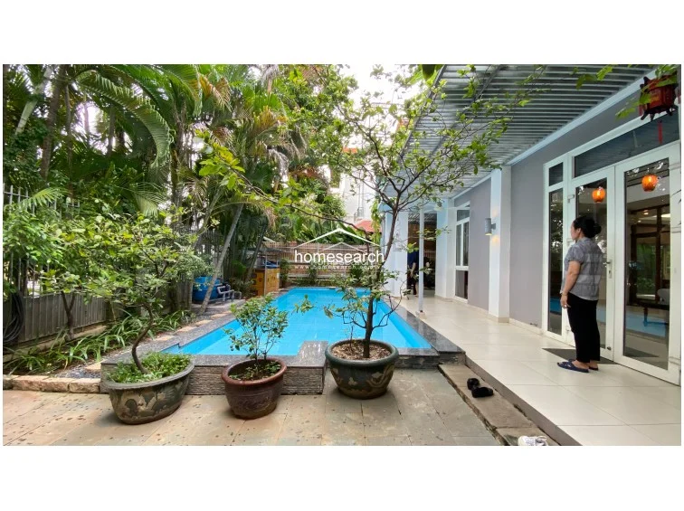 VILLA FOR RENT IN COMPOUND - THAO DIEN - DIST.2 - 12