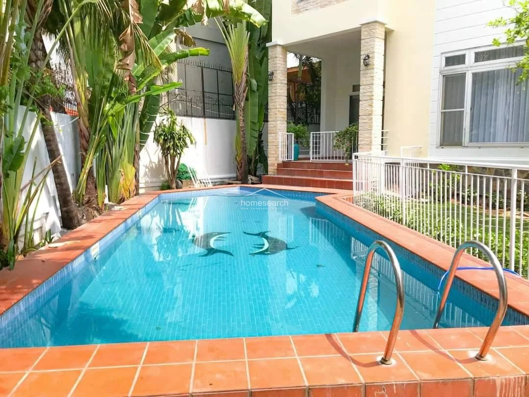 Villa for rent in Thao Dien - An Khanh Ward in An Khanh - Photo 1