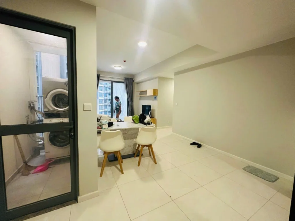 2 Bedroom apartment for rent in Masteri An Phu - 2