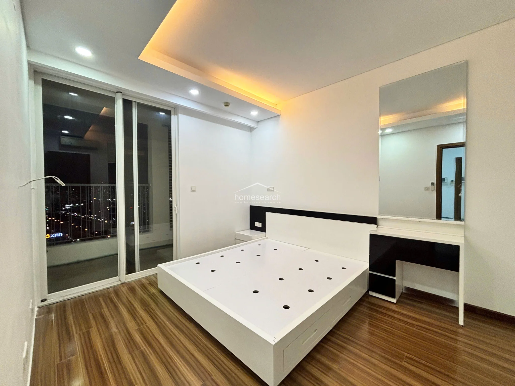 2 Bedroom apartment for rent in Thao Dien Pearl - 6