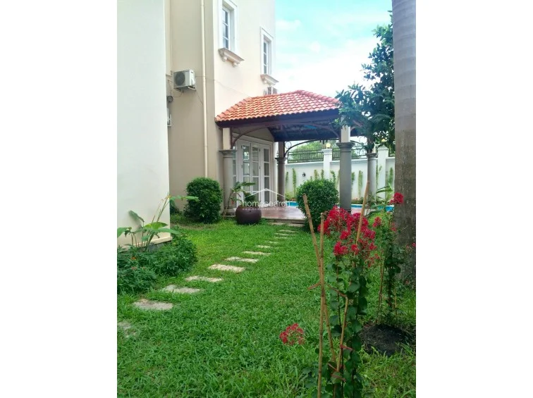 Private Pool 3-Bedroom Villa in Thao Dien in An Khanh - Photo 31