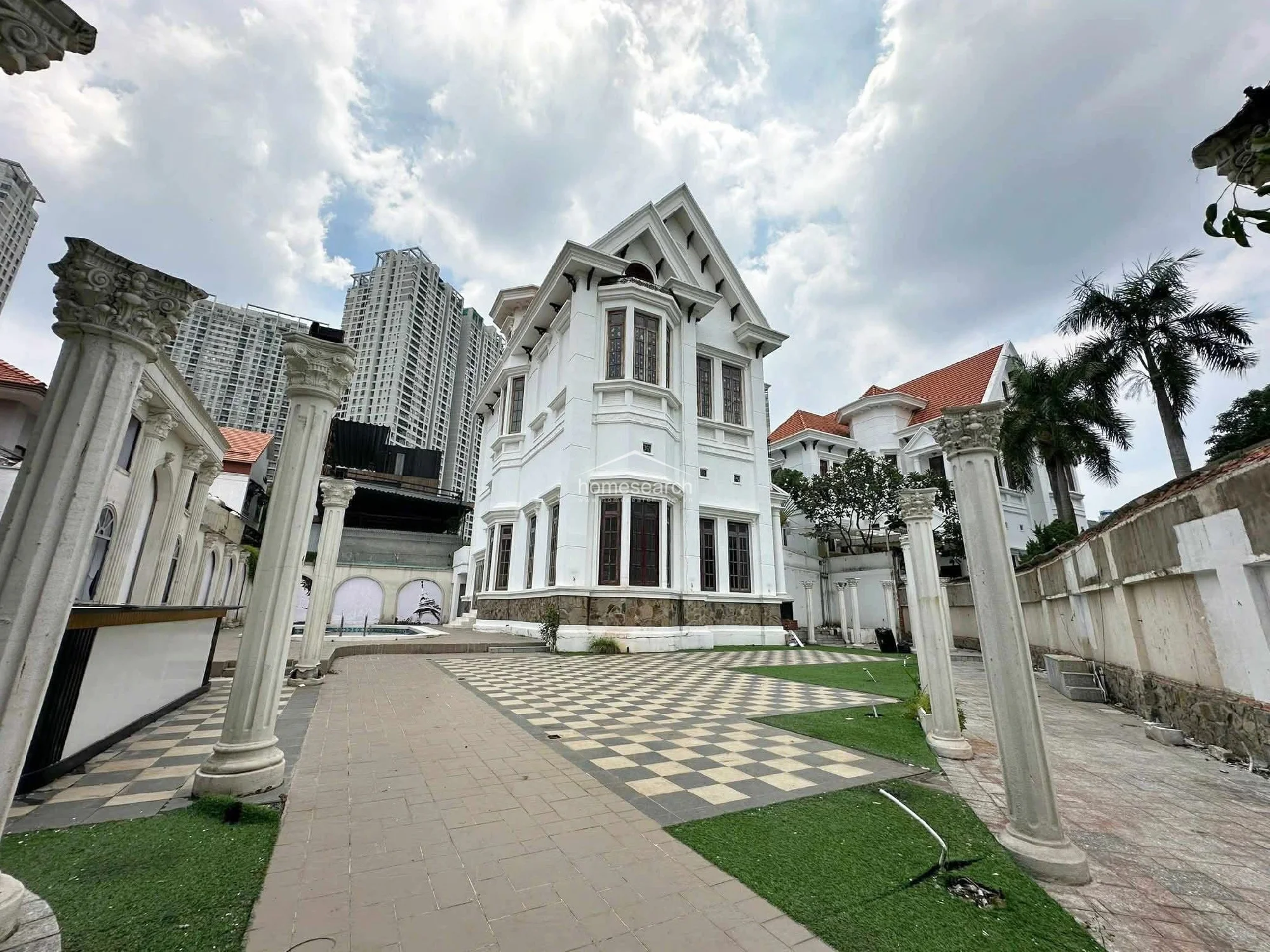 Villa for rent in An Khanh in An Khanh - Photo 1