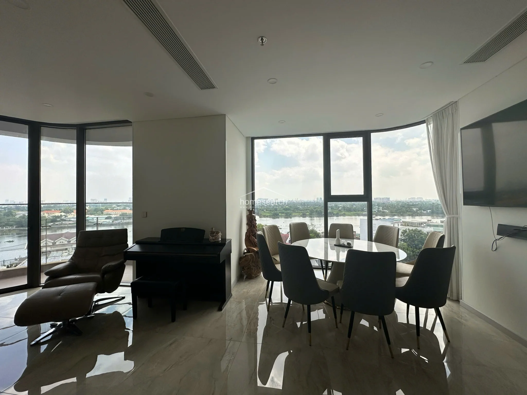 3 Bedroom apartment for rent in Thao Dien Green in An Khanh - Photo 2