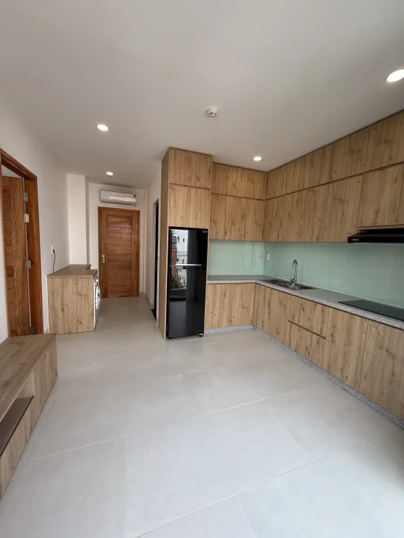 Move-In Ready: Pristine 1BR Serviced Apartment in the Heart of Thao Dien - 3