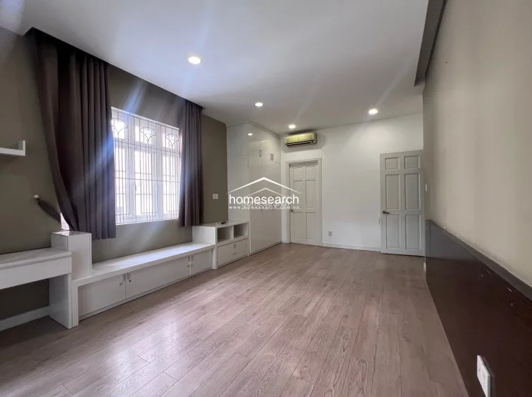 HOUSE FOR RENT IN COMPOUND - THAO DIEN - DIST.2 - 15