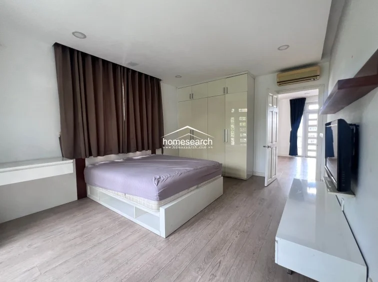 HOUSE FOR RENT IN COMPOUND - THAO DIEN - DIST.2 - 28