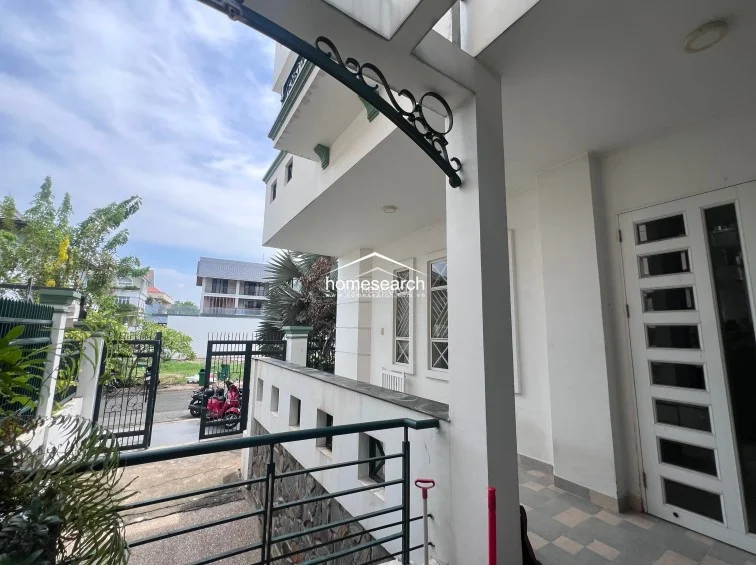 HOUSE FOR RENT IN COMPOUND - THAO DIEN - DIST.2 - 6