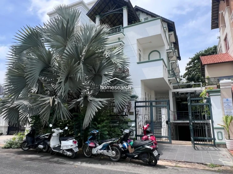 HOUSE FOR RENT IN COMPOUND - THAO DIEN - DIST.2