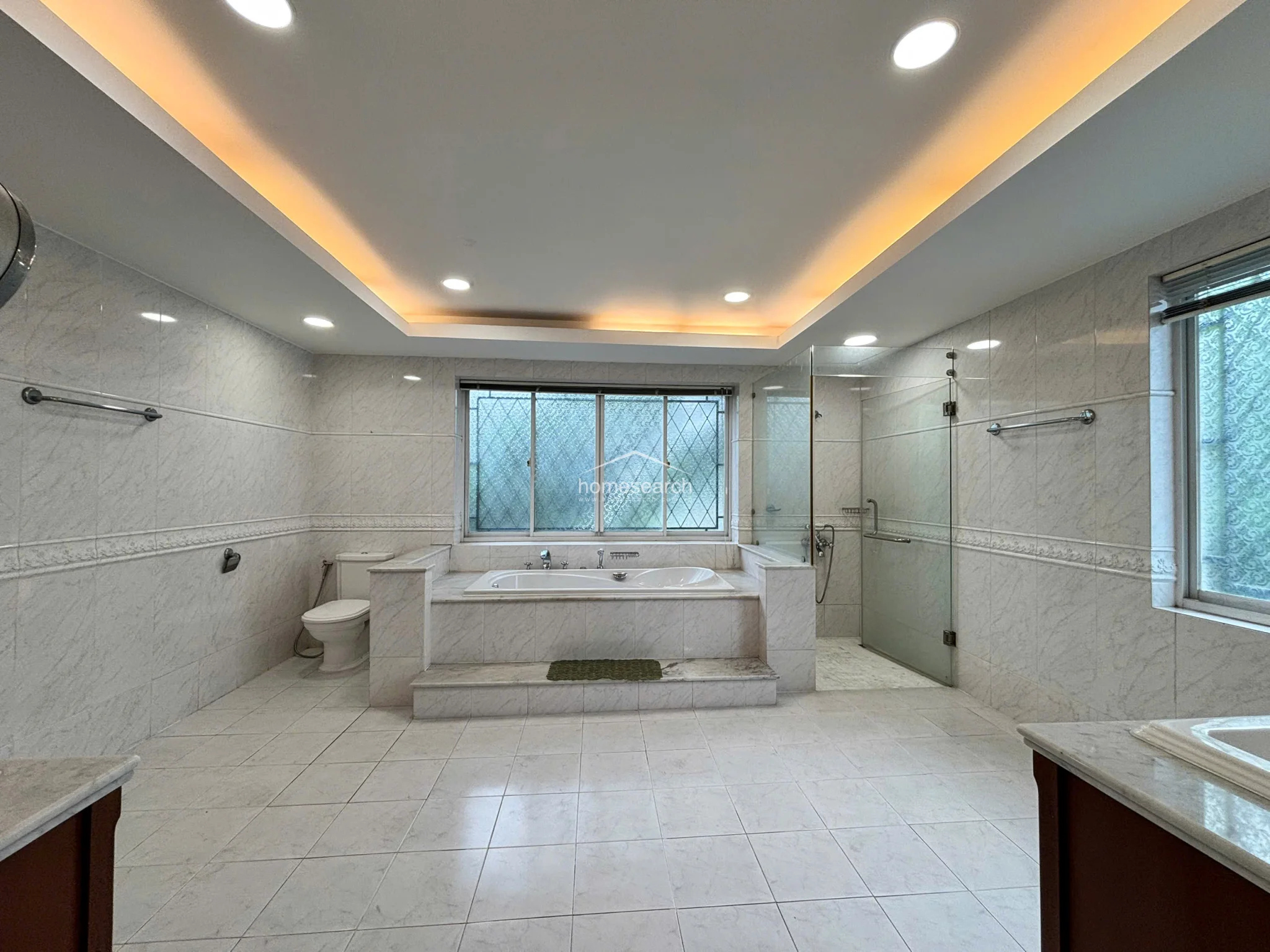 VILLA FOR RENT IN COMPOUND - BINH AN - DIST.2 - 25