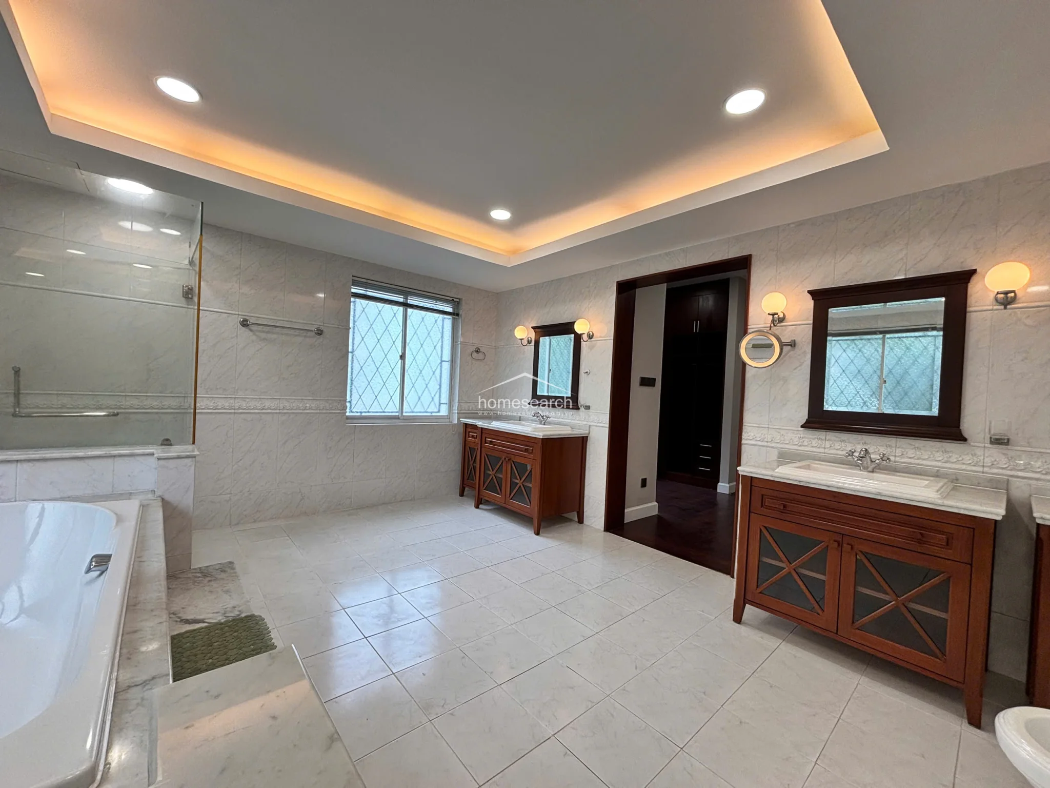 VILLA FOR RENT IN COMPOUND - BINH AN - DIST.2 - 26