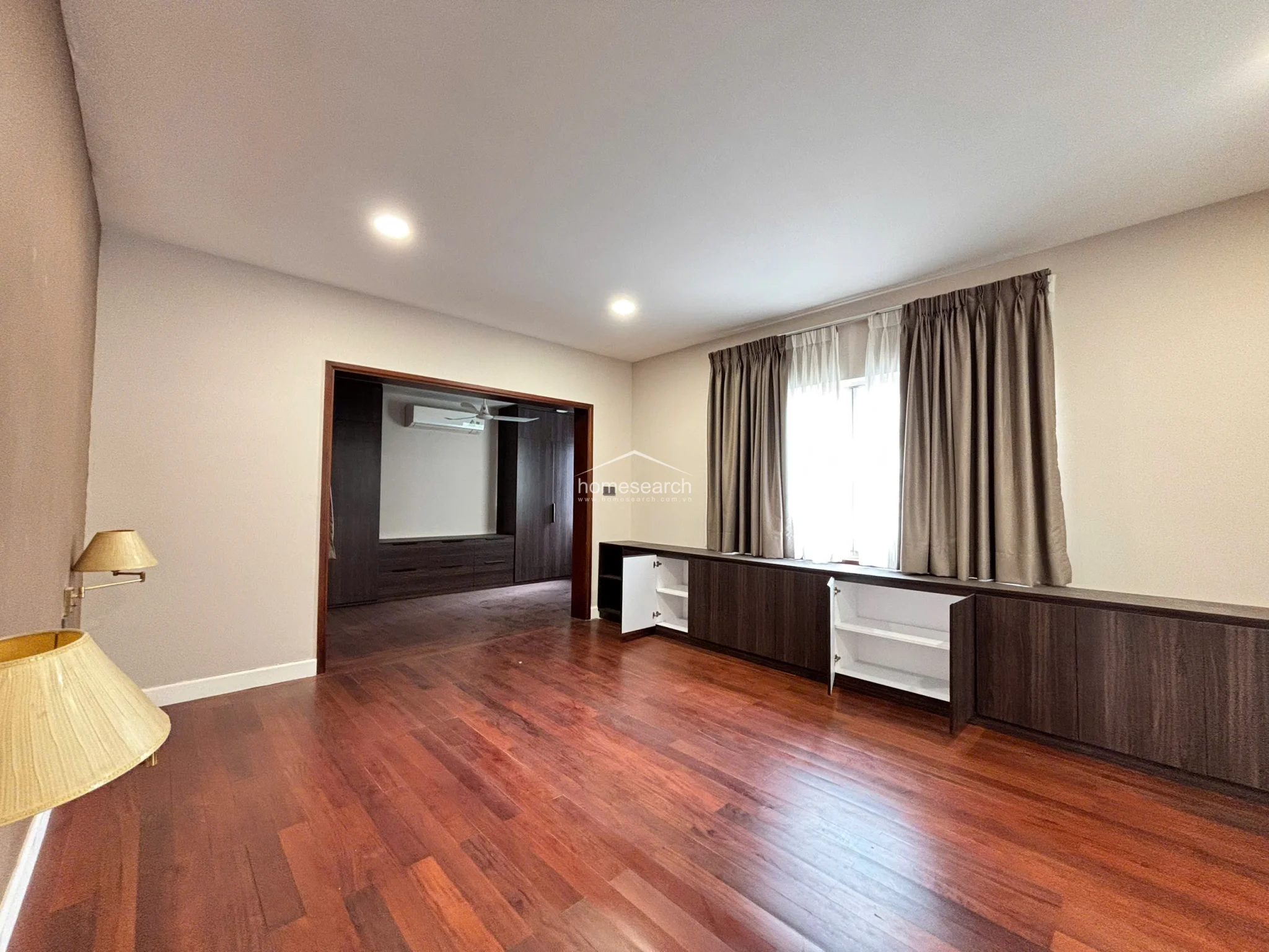 VILLA FOR RENT IN COMPOUND - BINH AN - DIST.2 - 28