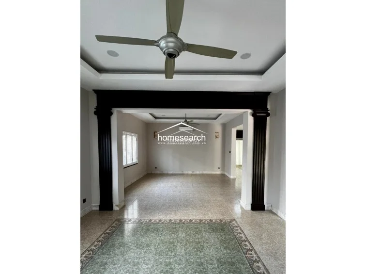 VILLA FOR RENT IN COMPOUND - BINH AN - DIST.2 - 55