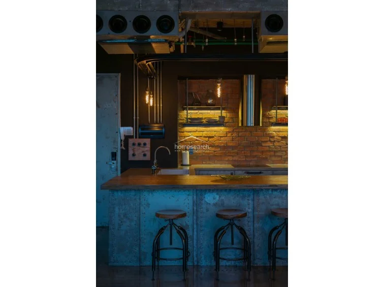 Industrial-Style 2-Bedroom Apartment in The Ascent Thao Dien in An Khanh - Photo 17