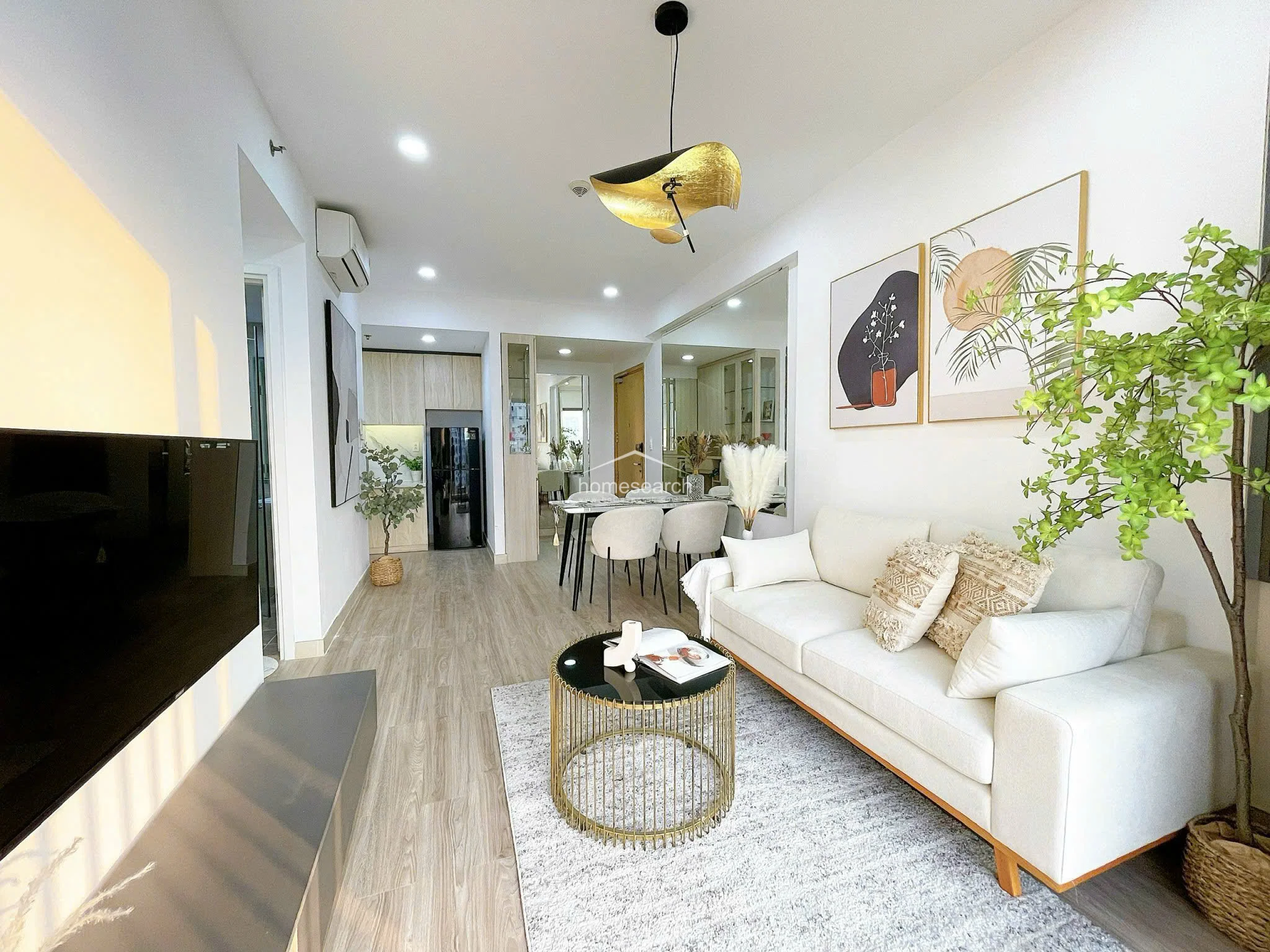 Furnished 2-Bedroom Apartment with City View in Masteri Thao Dien in An Khanh - Photo 1
