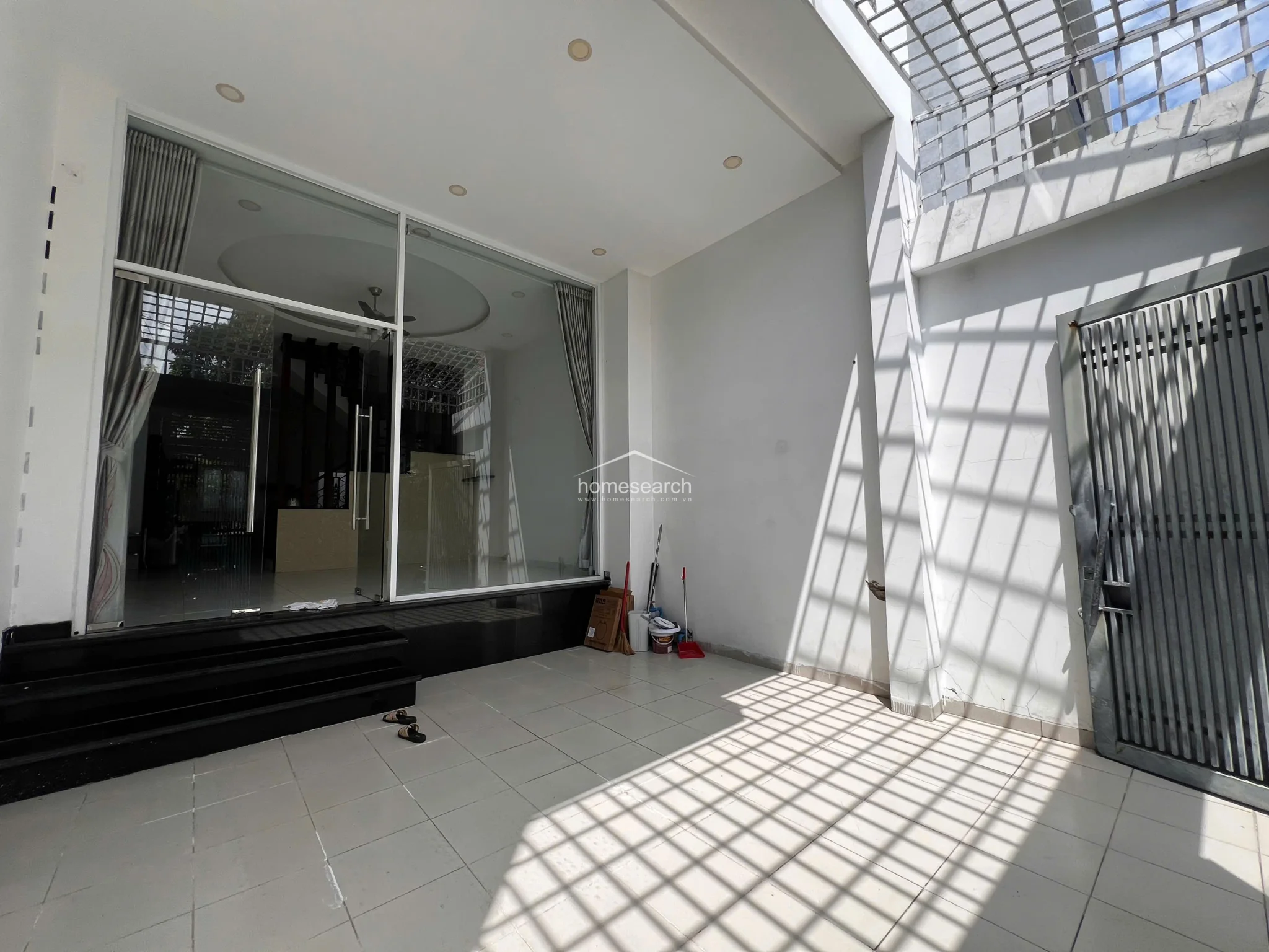 House for rent in Thao Dien - An Khanh Ward in An Khanh - Photo 1