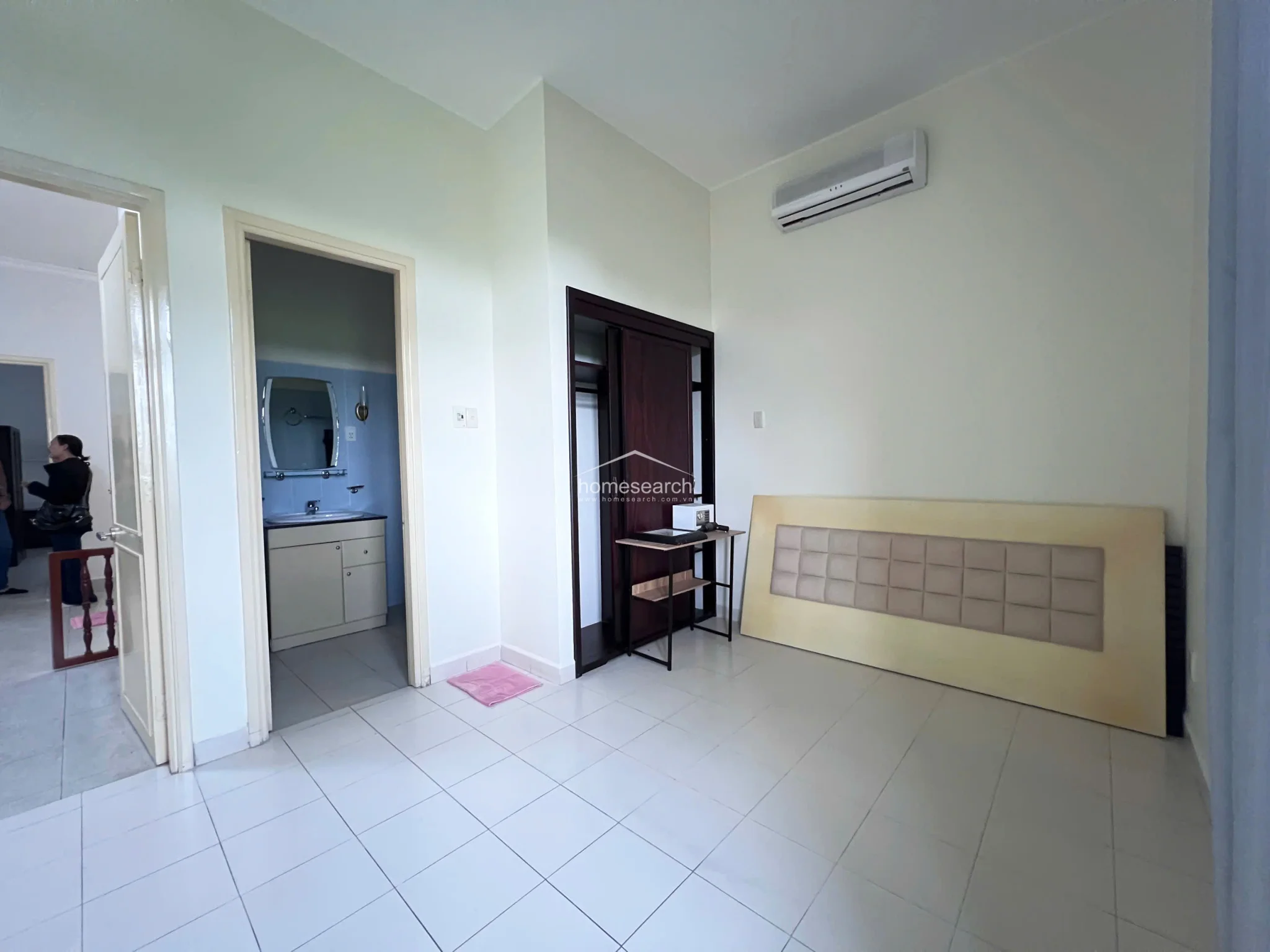 Luxurious Waterfront Villa for Rent in Lan Anh Compound, District 2 - 15