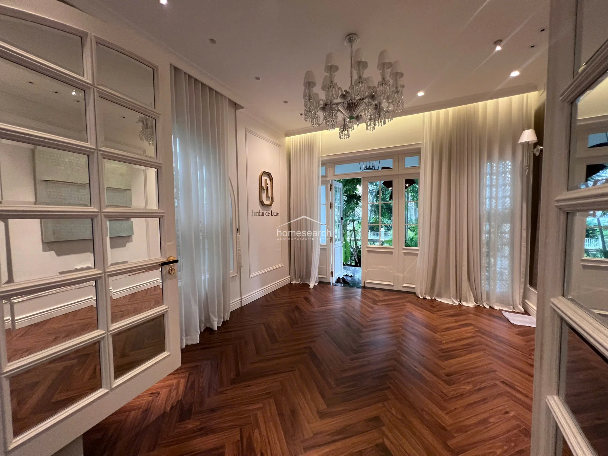 Luxurious Waterfront Villa for Rent in Lan Anh Compound, District 2 - 9