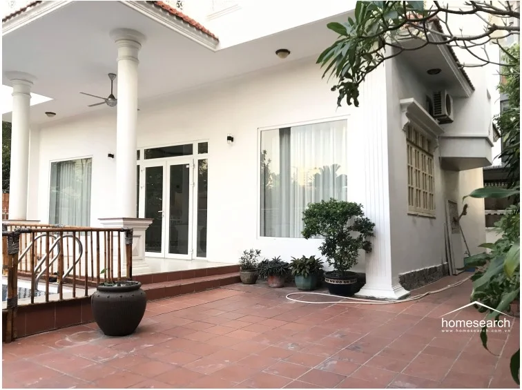 Villa for rent in Compound Thao Dien - Dist.2