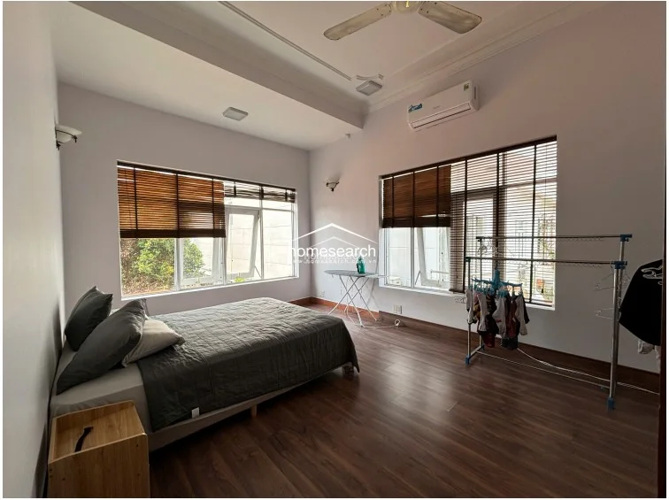 VILLA FOR RENT IN COMPOUND-THAO DIEN - 41