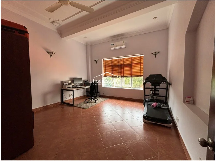VILLA FOR RENT IN COMPOUND-THAO DIEN - 43