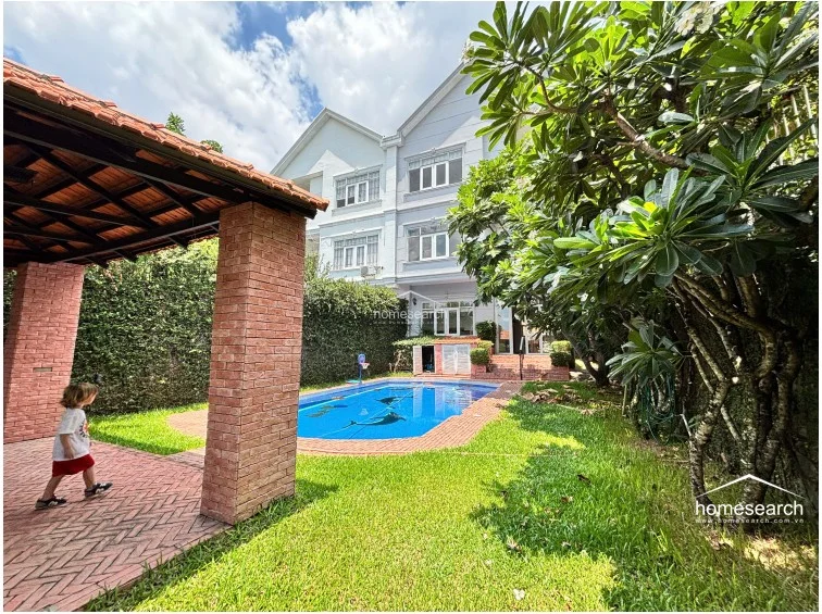 VILLA FOR RENT IN COMPOUND-THAO DIEN - 6