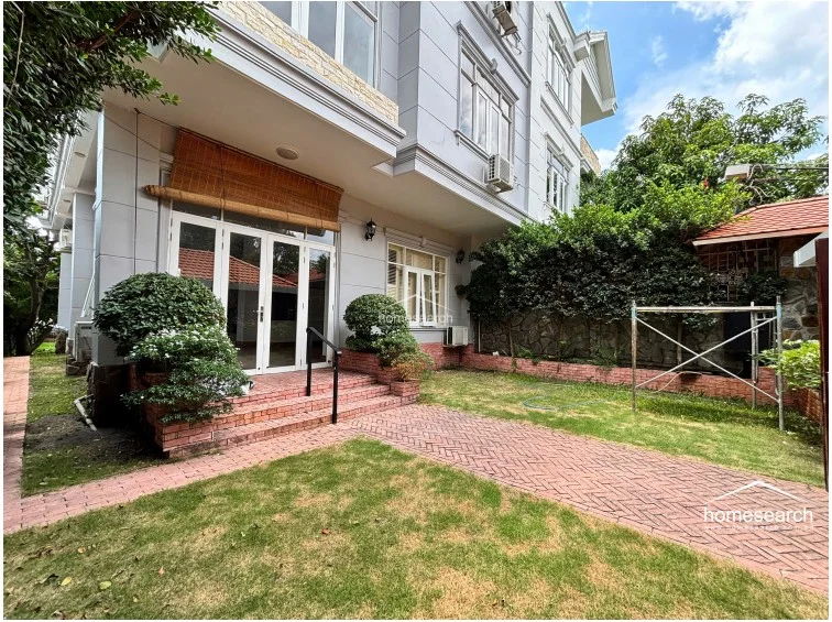 VILLA FOR RENT IN COMPOUND-THAO DIEN - 16