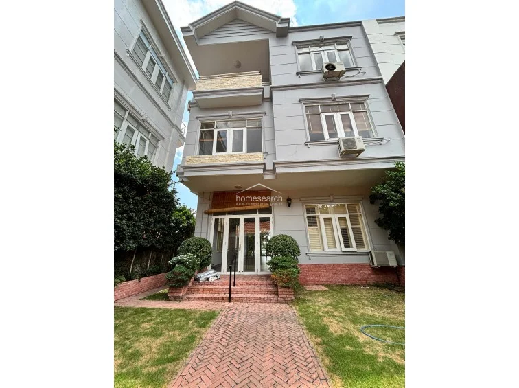 VILLA FOR RENT IN COMPOUND-THAO DIEN - 12